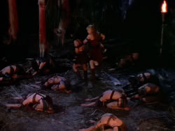 extant_XenaWarriorPrincess_1x10-HoovesAndHarlots_02182