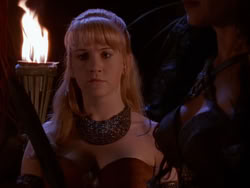 extant_XenaWarriorPrincess_1x10-HoovesAndHarlots_02252