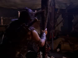 extant_XenaWarriorPrincess_1x10-HoovesAndHarlots_02424