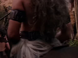 extant_XenaWarriorPrincess_1x10-HoovesAndHarlots_02491