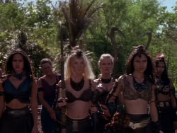 extant_XenaWarriorPrincess_1x10-HoovesAndHarlots_02519