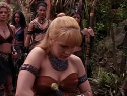 extant_XenaWarriorPrincess_1x10-HoovesAndHarlots_02619