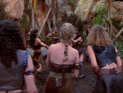 extant_XenaWarriorPrincess_1x10-HoovesAndHarlots_02856