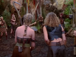 extant_XenaWarriorPrincess_1x10-HoovesAndHarlots_02858