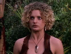 extant_XenaWarriorPrincess_1x10-HoovesAndHarlots_02862