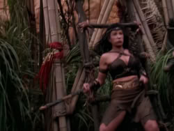 extant_XenaWarriorPrincess_1x10-HoovesAndHarlots_02871