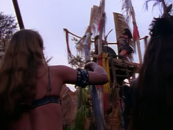 extant_XenaWarriorPrincess_1x10-HoovesAndHarlots_02896