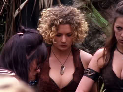 extant_XenaWarriorPrincess_1x10-HoovesAndHarlots_02949