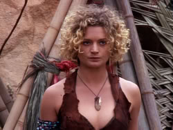 extant_XenaWarriorPrincess_1x10-HoovesAndHarlots_02977