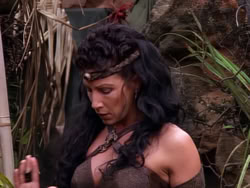 extant_XenaWarriorPrincess_1x10-HoovesAndHarlots_02979