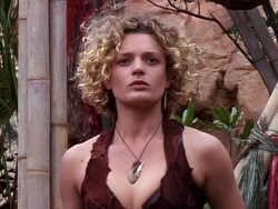 extant_XenaWarriorPrincess_1x10-HoovesAndHarlots_03011
