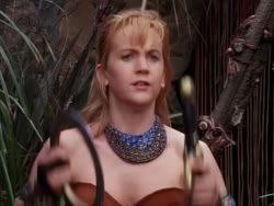 extant_XenaWarriorPrincess_1x10-HoovesAndHarlots_03072