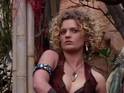 extant_XenaWarriorPrincess_1x10-HoovesAndHarlots_03074