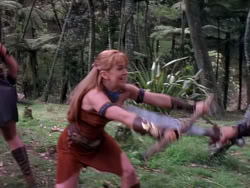 extant_XenaWarriorPrincess_1x10-HoovesAndHarlots_03330