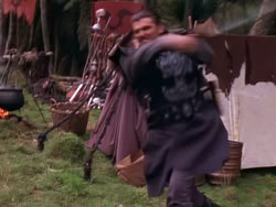 extant_XenaWarriorPrincess_1x10-HoovesAndHarlots_03385