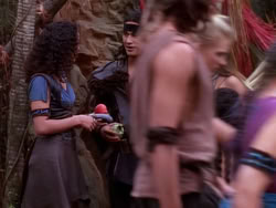 extant_XenaWarriorPrincess_1x10-HoovesAndHarlots_03510