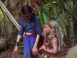 extant_XenaWarriorPrincess_1x10-HoovesAndHarlots_03515