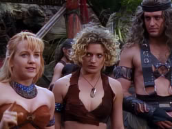 extant_XenaWarriorPrincess_1x10-HoovesAndHarlots_03549