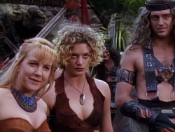 extant_XenaWarriorPrincess_1x10-HoovesAndHarlots_03551