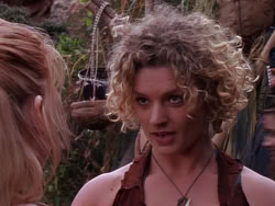 extant_XenaWarriorPrincess_1x10-HoovesAndHarlots_03583