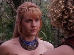 extant_XenaWarriorPrincess_1x10-HoovesAndHarlots_03587
