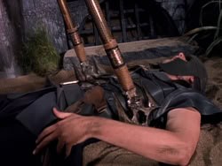 extant_XenaWarriorPrincess_1x11-TheBlackWolf_00292