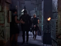 extant_XenaWarriorPrincess_1x11-TheBlackWolf_00670