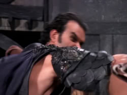 extant_XenaWarriorPrincess_1x11-TheBlackWolf_00728