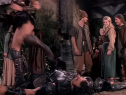 extant_XenaWarriorPrincess_1x11-TheBlackWolf_00782