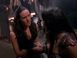 extant_XenaWarriorPrincess_1x11-TheBlackWolf_01130