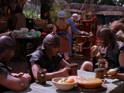 extant_XenaWarriorPrincess_1x11-TheBlackWolf_01153
