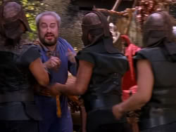 extant_XenaWarriorPrincess_1x11-TheBlackWolf_01228