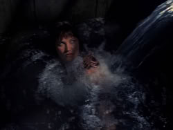extant_XenaWarriorPrincess_1x11-TheBlackWolf_01354