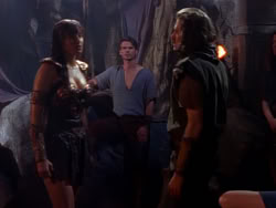 extant_XenaWarriorPrincess_1x11-TheBlackWolf_01497