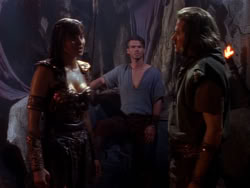 extant_XenaWarriorPrincess_1x11-TheBlackWolf_01503