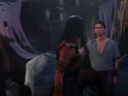 extant_XenaWarriorPrincess_1x11-TheBlackWolf_01521