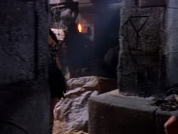 extant_XenaWarriorPrincess_1x11-TheBlackWolf_01654
