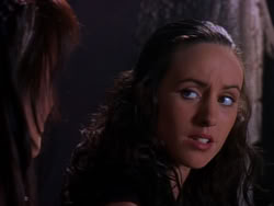 extant_XenaWarriorPrincess_1x11-TheBlackWolf_01792