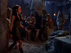 extant_XenaWarriorPrincess_1x11-TheBlackWolf_01833