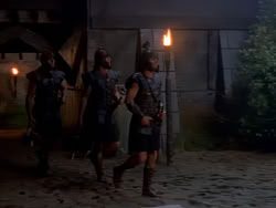 extant_XenaWarriorPrincess_1x11-TheBlackWolf_01951