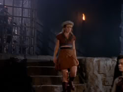 extant_XenaWarriorPrincess_1x11-TheBlackWolf_02561