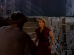 extant_XenaWarriorPrincess_1x11-TheBlackWolf_02564
