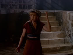 extant_XenaWarriorPrincess_1x11-TheBlackWolf_02570