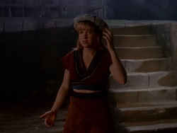 extant_XenaWarriorPrincess_1x11-TheBlackWolf_02571