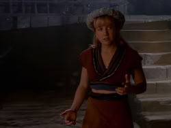 extant_XenaWarriorPrincess_1x11-TheBlackWolf_02572