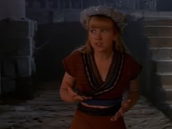 extant_XenaWarriorPrincess_1x11-TheBlackWolf_02574