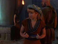 extant_XenaWarriorPrincess_1x11-TheBlackWolf_02584