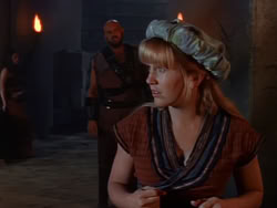 extant_XenaWarriorPrincess_1x11-TheBlackWolf_02592