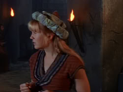 extant_XenaWarriorPrincess_1x11-TheBlackWolf_02593
