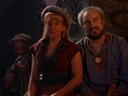 extant_XenaWarriorPrincess_1x11-TheBlackWolf_02855